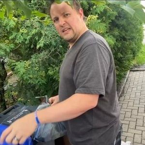 Meet your Posher, Steve